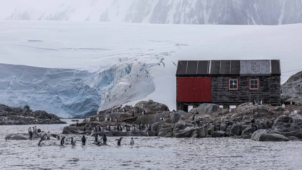 port lockroy post office in antarctica