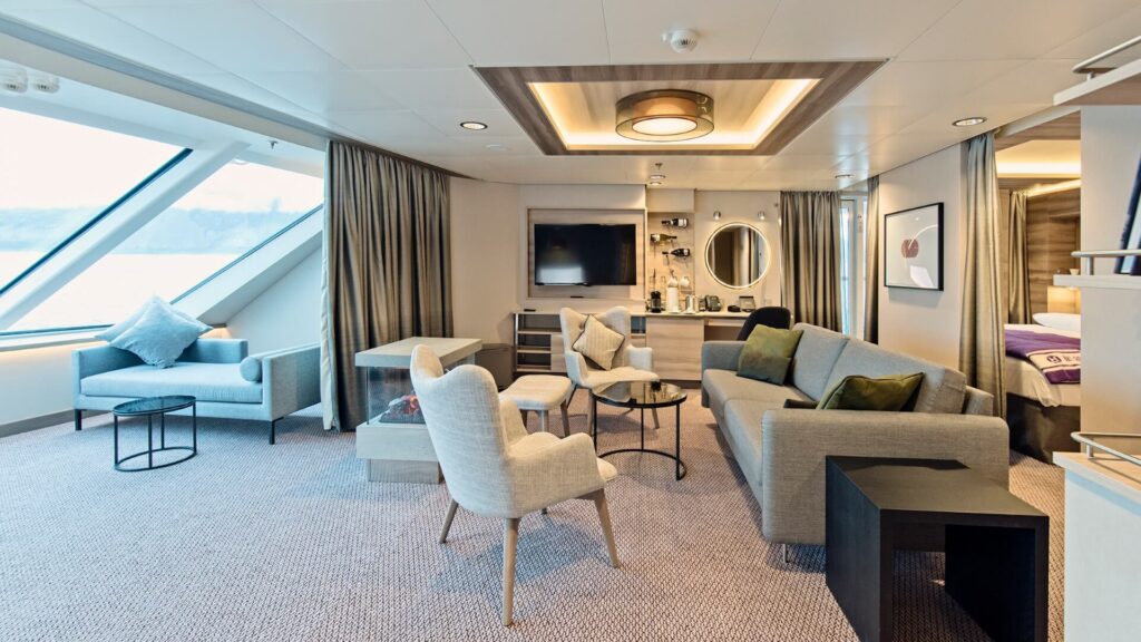 Expedition Suite