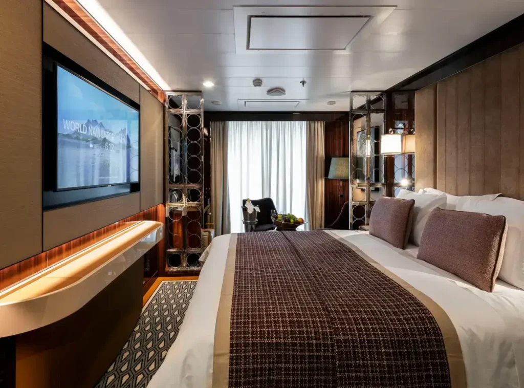 CAT V2 Veranda Suite