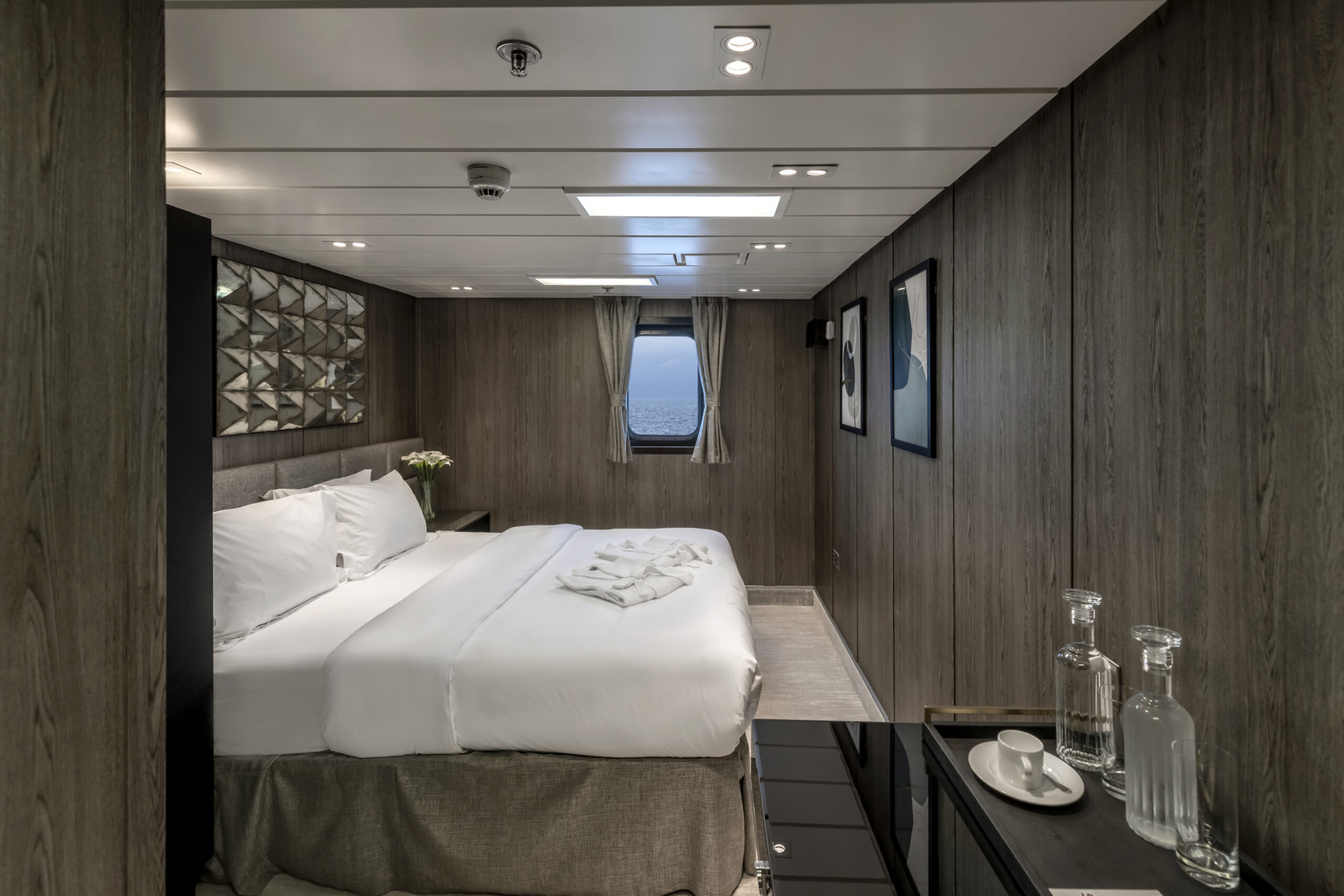 Deluxe cabin